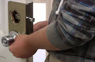 Universal Locksmith Store Irvine, CA 949-705-4069 - 12-locks-replace