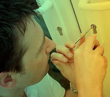 Universal Locksmith Store Irvine, CA 949-705-4069 - 5-Locksmith-around-Me