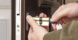 Universal Locksmith Store Irvine, CA 949-705-4069